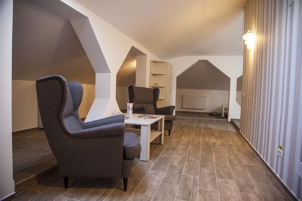 Hotel Nova Residence Popesti-Leordeni Habitación foto